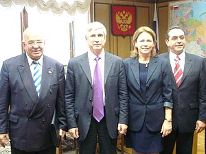 Иван Мельников обсудил с кубинской делегацией вопросы торгово-экономического сотрудничества