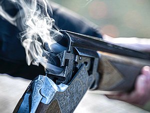 оружие пистолеты оборона стрельба охота охотник