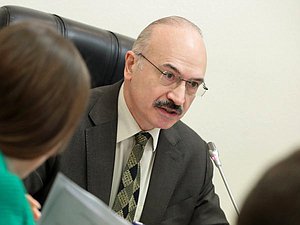 Председатель Комитета по науке и высшему образованию Сергей Кабышев