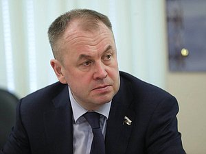 Заместитель Председателя Комитета по экономической политике Станислав Наумов