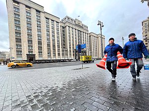 дума здание нейтральное мигранты рабочие