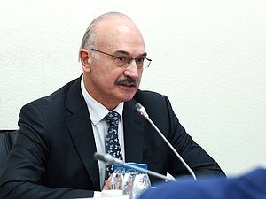 Председатель Комитета по науке и высшему образованию Сергей Кабышев