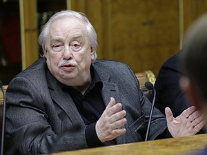 Анатолий Лысенко