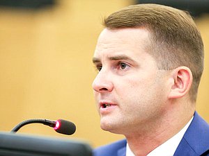 Председатель Комитета по труду, социальной политике и делам ветеранов Ярослав Нилов