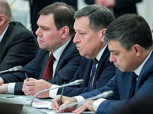 Председатель Комитета по бюджету и налогам Андрей Макаров