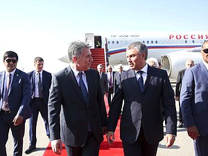 Прибытие делегации Государственной Думы в Азербайджан