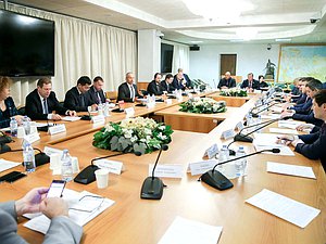 Заседание Комитета по природным ресурсам, собственности и земельным отношениям