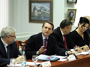 27 ноября, в ходе рабочей поездки в Северо-Западный федеральный округ, Сергей Нарышкин провел заседание Совета по местному самоуправлению