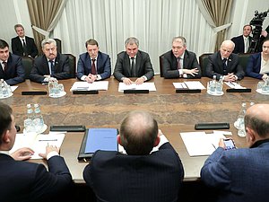 Meeting of Chairman of the State Duma Viacheslav Volodin and Chairman of the Inter-Factional Parliamentary Association of the Verkhovna Rada of Ukraine ”Inter-Parliamentary Dialogue for Peace: Ukraine-Russia-Germany-France” Viktor Medvedchuk