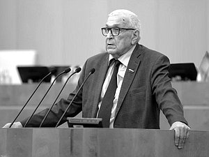 Член Комитета по труду, социальной политике и делам ветеранов Михаил Тарасенко