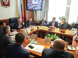 Заседание Комитета по вопросам собственности, земельным и имущественным отношениям