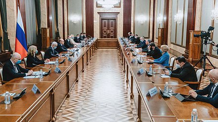 Встреча Председателя Правительства РФ Михаила Мишустина с руководством фракций Государственной Думы