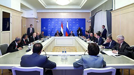 Встреча Председателя Государственной Думы Вячеслава Володина с Председателем Руководящего Президентского Совета Йеменской Республики Рашадом Мохаммедом Аль-Алими