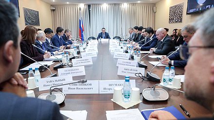 Заседание Комитета по экологии, природным ресурсам и охране окружающей среды