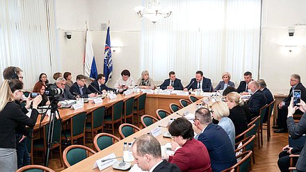 Заседание Комитета по труду, социальной политике и делам ветеранов