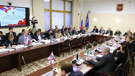 Круглый стол Комитета Государственной Думы по физической культуре, спорту и делам молодежи на тему «Спортивная молодежь – опора России. Совершенствование законодательной базы как основа дальнейшего развития спорта».

