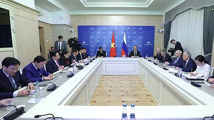 Встреча Председателя Государственной Думы Вячеслава Володина с Премьер-министром Социалистической Республики Вьетнам Фам Минь Тинем