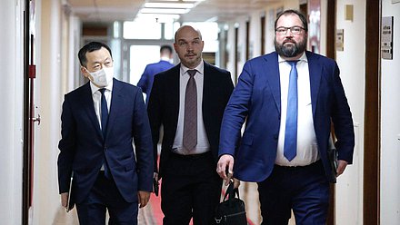 Министр цифрового развития, связи и массовых коммуникаций РФ Максут Шадаев