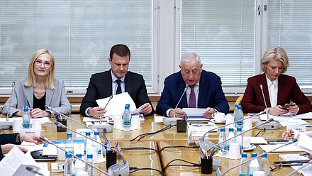 Заместитель Председателя Государственной Думы Ирина Яровая, Министр по развитию Дальнего Востока и Арктики Алексей Чекунков,Председатель Комитета по развитию Дальнего Востока и Арктики Николай Харитонов и аудитор Счетной палаты РФ Наталья Трунова