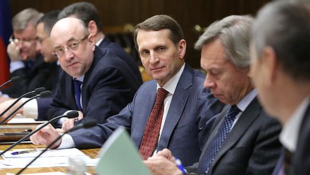 Заседание рабочей группы при Председателе Государственной Думы Федерального Собрания Российской Федерации по правовому анализу законодательных процедур и принимаемых на Украине правовых актов.
