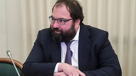 Министр цифрового развития, связи и массовых коммуникаций РФ Максут Шадаев