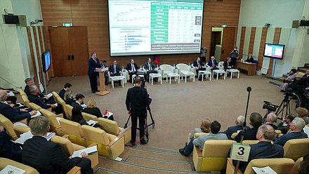 Парламентские слушания на тему «Законодательное обеспечение эффективного развития АПК и производства улучшенной и органической сельскохозяйственной продукции»