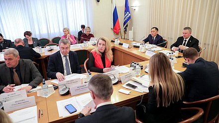 Заседание рабочей группы Комитета по молодежной политике