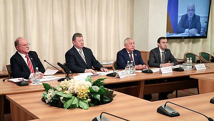 Встреча руководства фракции КПРФ с Правительством РФ