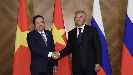 Chairman of the National Assembly of the Socialist Republic of Vietnam Trần Thanh Mẫn and Chairman of the State Duma Vyacheslav Volodin