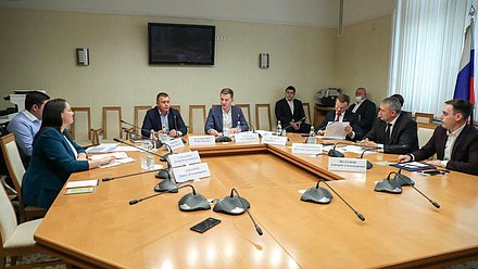 Заседание Комитета по молодежной политике