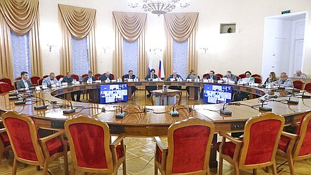 Рабочее совещание Комитета по охране здоровья на тему «Разработка государственной политики в сфере оказания медицинской помощи пациентам с хронической обструктивной болезнью легких и другими хроническими заболеваниями органов дыхания»