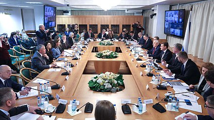 Расширенное заседание Комитета по развитию Дальнего Востока и Арктики на тему «О проекте Федерального закона «О единой территории опережающего развития Дальнего Востока и Арктической зоны РФ»