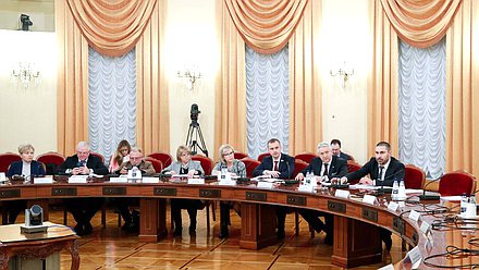 Заседание Комитета по охране здоровья