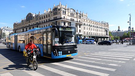 общественный транспорт автобус электробус курьер