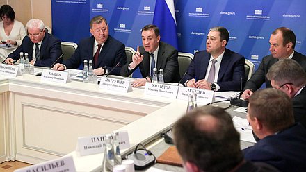 Расширенное заседание Комитета по аграрным вопросам с участием Министра сельского хозяйства РФ Дмитрия Патрушева на тему «О текущей ситуации в агропромышленном комплексе и задачах на 2023 г.»