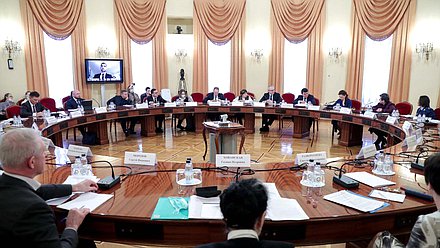 Расширенное заседание рабочей группы по вопросам обеспечения жильем детей-сирот