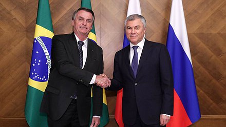 El Presidente de Brasil Jair Bolsonaro y el Jefe de la Duma Estatal Vyacheslav Volodin