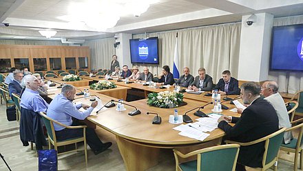 Круглый стол Комитета по развитию гражданского общества, вопросам общественных и религиозных объединений на тему «Общество, государство и актуальные вопросы сохранения культурного наследия России»