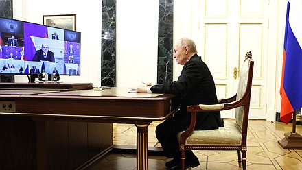 Совещание с постоянными членами Совета Безопасности (в режиме видеоконференции). Фото: kremlin.ru