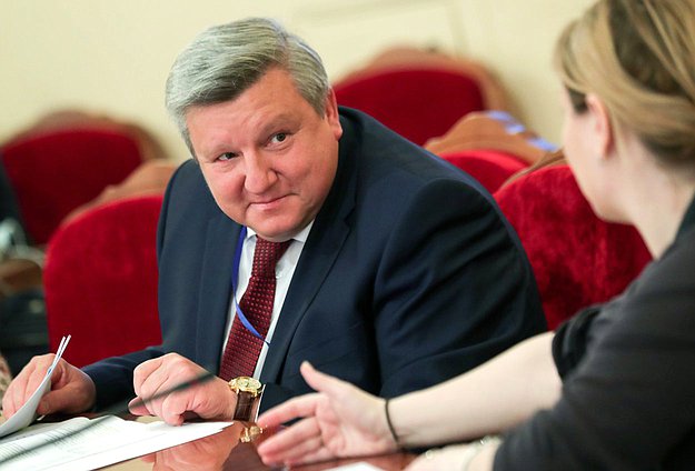 Заместитель Министра культуры РФ Николай Овсиенко