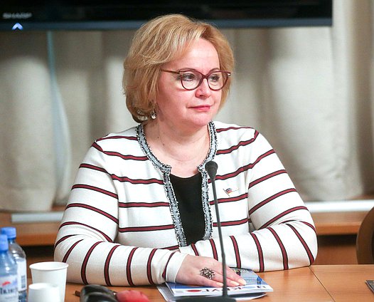 Заместитель Председателя Комитета по образованию и науке Любовь Духанина