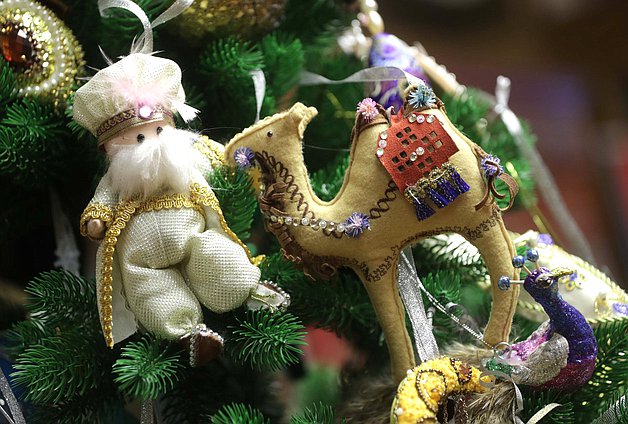 Фестиваль новогодних игрушек в Государственной Думе