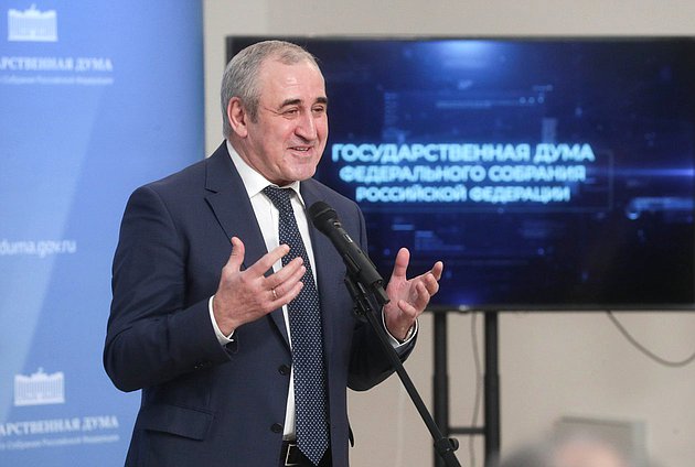 Руководитель фракции «Единая Россия» Сергей Неверов