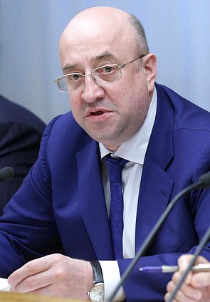 Заседание рабочей группы при Председателе Государственной Думы Федерального Собрания Российской Федерации по правовому анализу законодательных процедур 
и принимаемых на Украине правовых актов.


