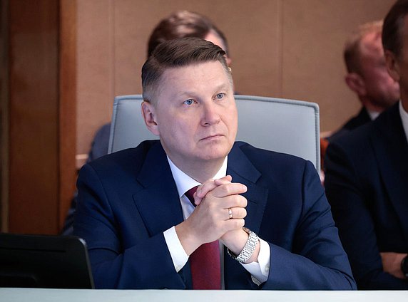 Полномочный представитель Правительства РФ в Государственной Думе Александр Синенко