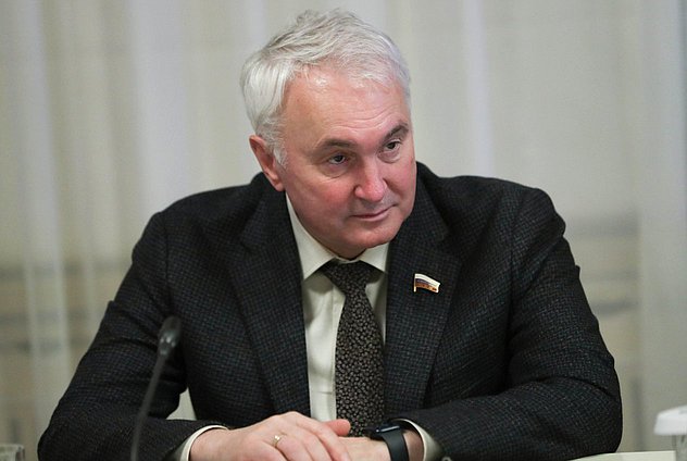 Chairman of the Committee on Defence Andrey Kartapolov