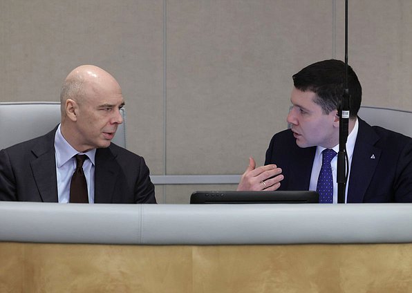 Министр финансов РФ Антон Силуанов и Министр промышленности и торговли РФ Антон Алиханов