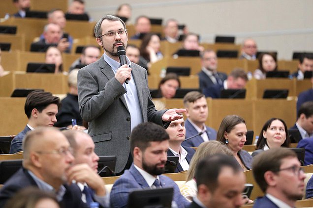 Парламентские слушания на тему «Развитие малого и среднего предпринимательства в Российской Федерации: задачи, перспективы, законодательное обеспечение»