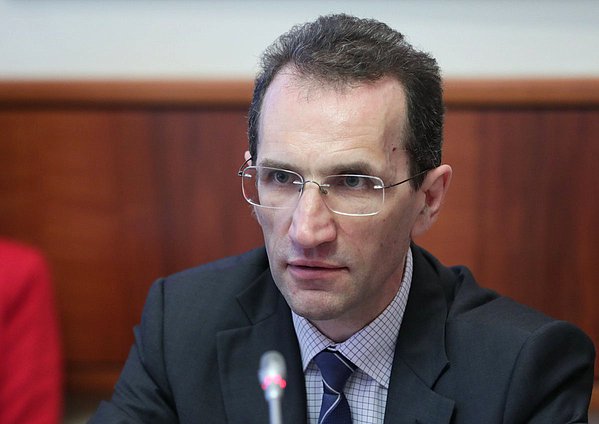 Директор Департамента регулирования имущественных отношений Министерства финансов РФ Андрей Воронцов