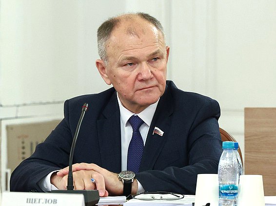 Член Комитета по охране здоровья Николай Щеглов